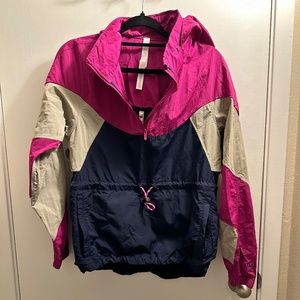 LULULEMON WINDBREAKER/ PULLOVER JACKET